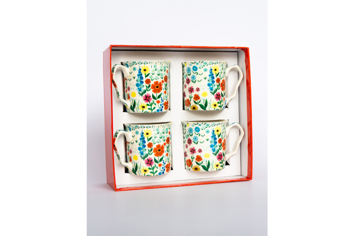 Sarah’s Cottage 4 Piece Mug Set_001